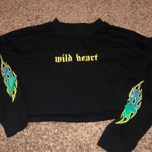 Black Forever21 long sleeve crop top